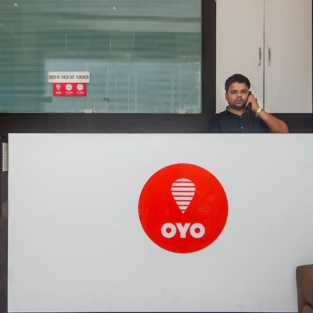 Oyo 4083 ホテル アルファ グランド ムンバイ エクステリア 写真